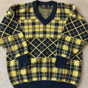 Vintage Liz Claiborne “LizSport” Small Petite Oversized Sweater Yellow Black